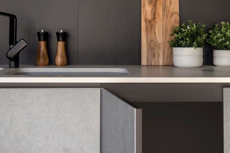 Dekton_Slim-Grifos_02-scaled