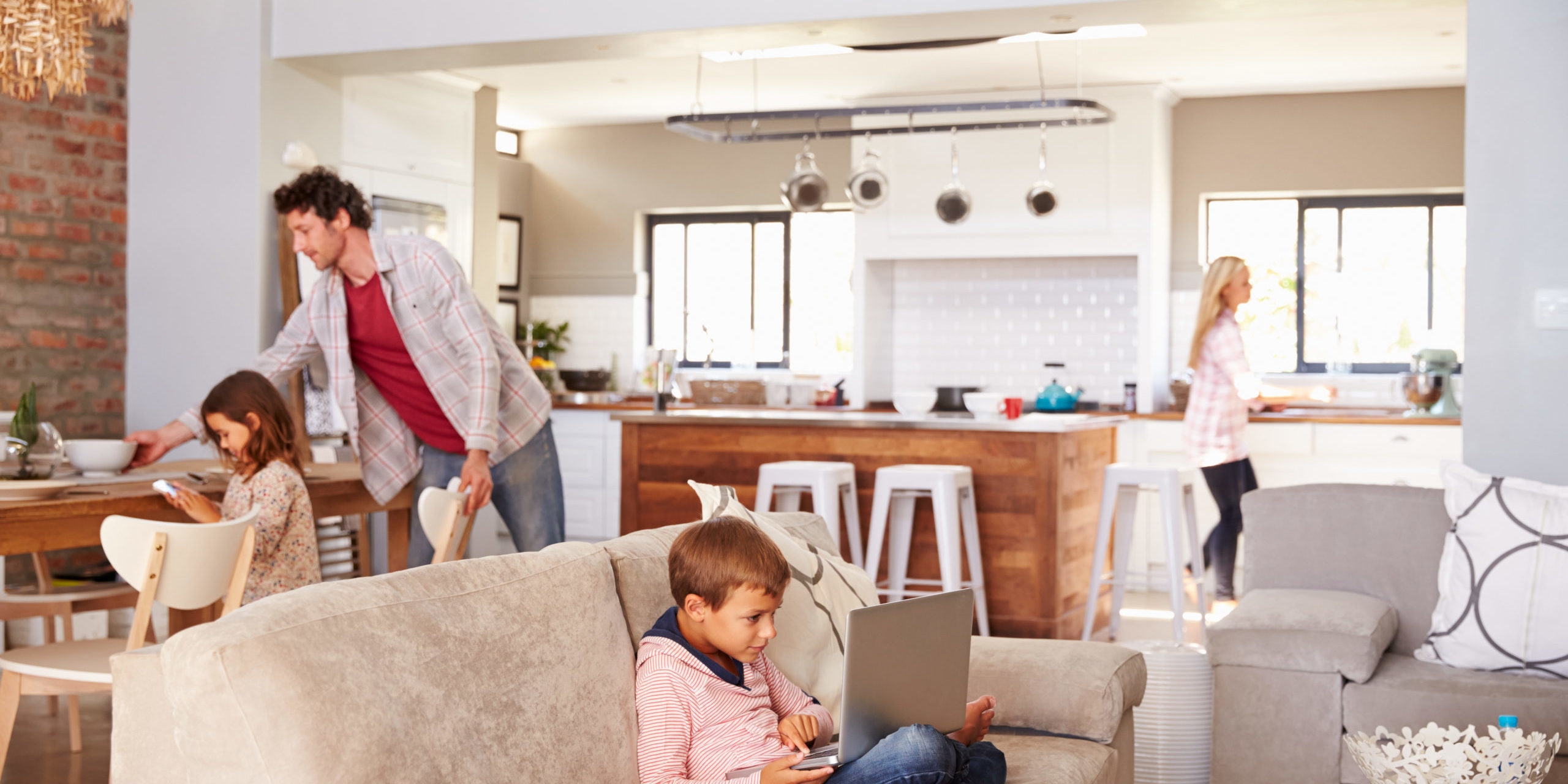 shutterstock_283562873-scaled